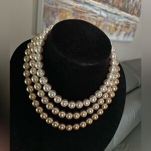 Elegant Gold and Cream Faux Pearl Necklace